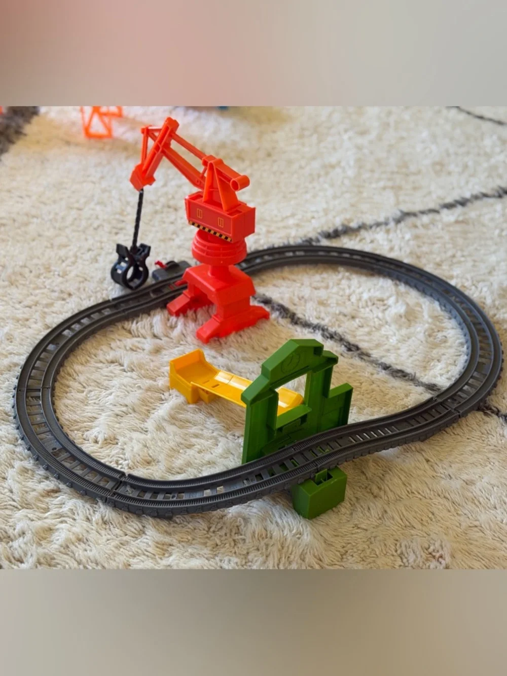 Thomas & Friends TrackMaster Cassia Crane and Cargo Set